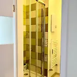 Oase Im Suedosten Leipzigs - Schoene, Ebenerdige 2-raum-apartments Mit Stellplatz Und Terrasse