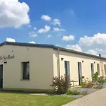 Oase Im Suedosten Leipzigs - Schoene, Ebenerdige 2-raum-apartments Mit Stellplatz Und Terrasse * Lipsko