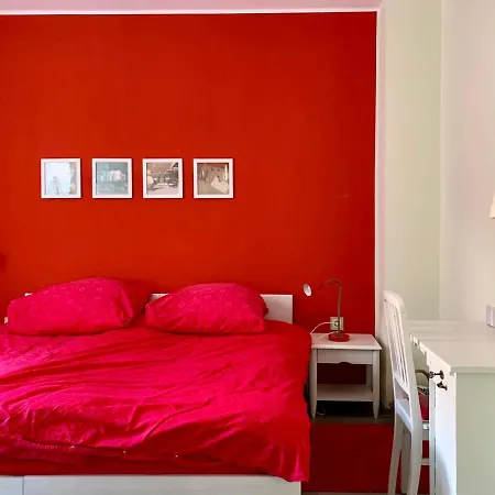 Oase Im Suedosten Leipzigs - Schoene, Ebenerdige 2-raum-apartments Mit Stellplatz Und Terrasse