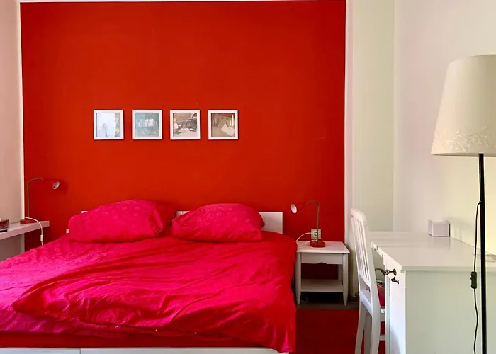 Oase Im Suedosten Leipzigs - Schoene, Ebenerdige 2-raum-apartments Mit Stellplatz Und Terrasse