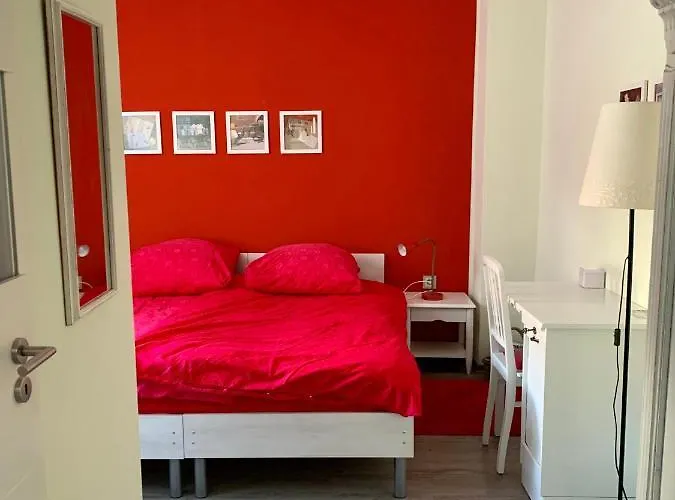 Oase Im Suedosten Leipzigs - Schoene, Ebenerdige 2-raum-apartments Mit Stellplatz Und Terrasse Lipsia