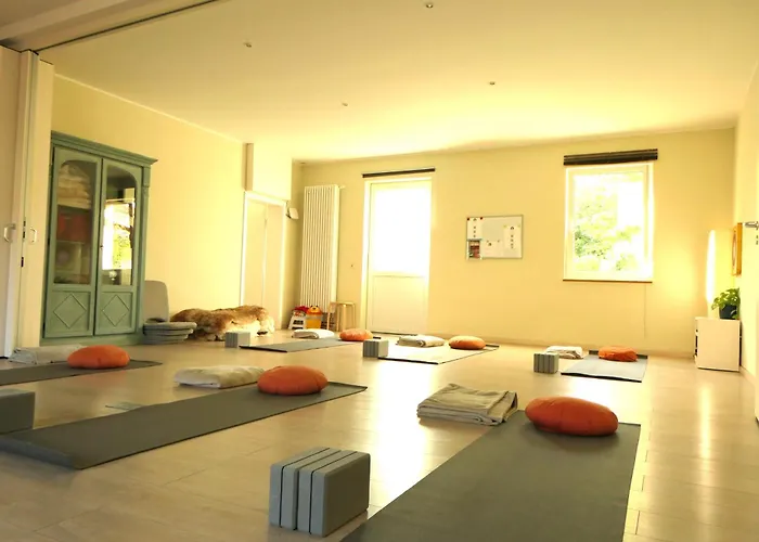 Oase Im Suedosten Leipzigs - Schoene, Ebenerdige 2-raum-apartments Mit Stellplatz Und Terrasse Lipsia