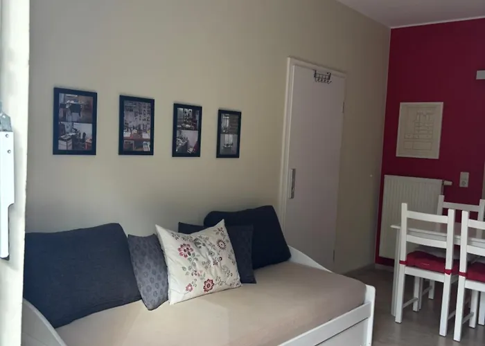 Appartamento Oase Im Suedosten Leipzigs - Schoene, Ebenerdige 2-raum-apartments Mit Stellplatz Und Terrasse